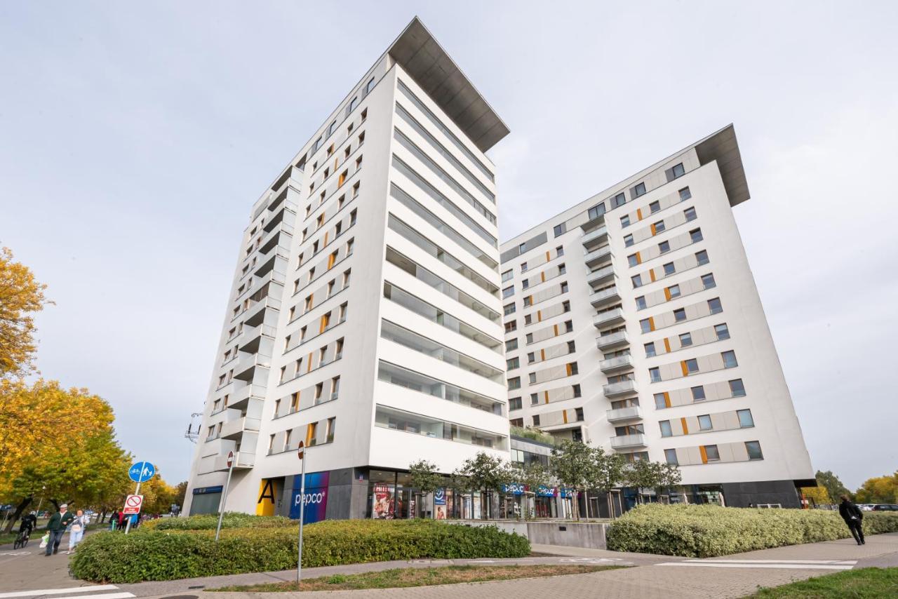 Metro Imielin 13Th Floor Apartment Варшава Экстерьер фото